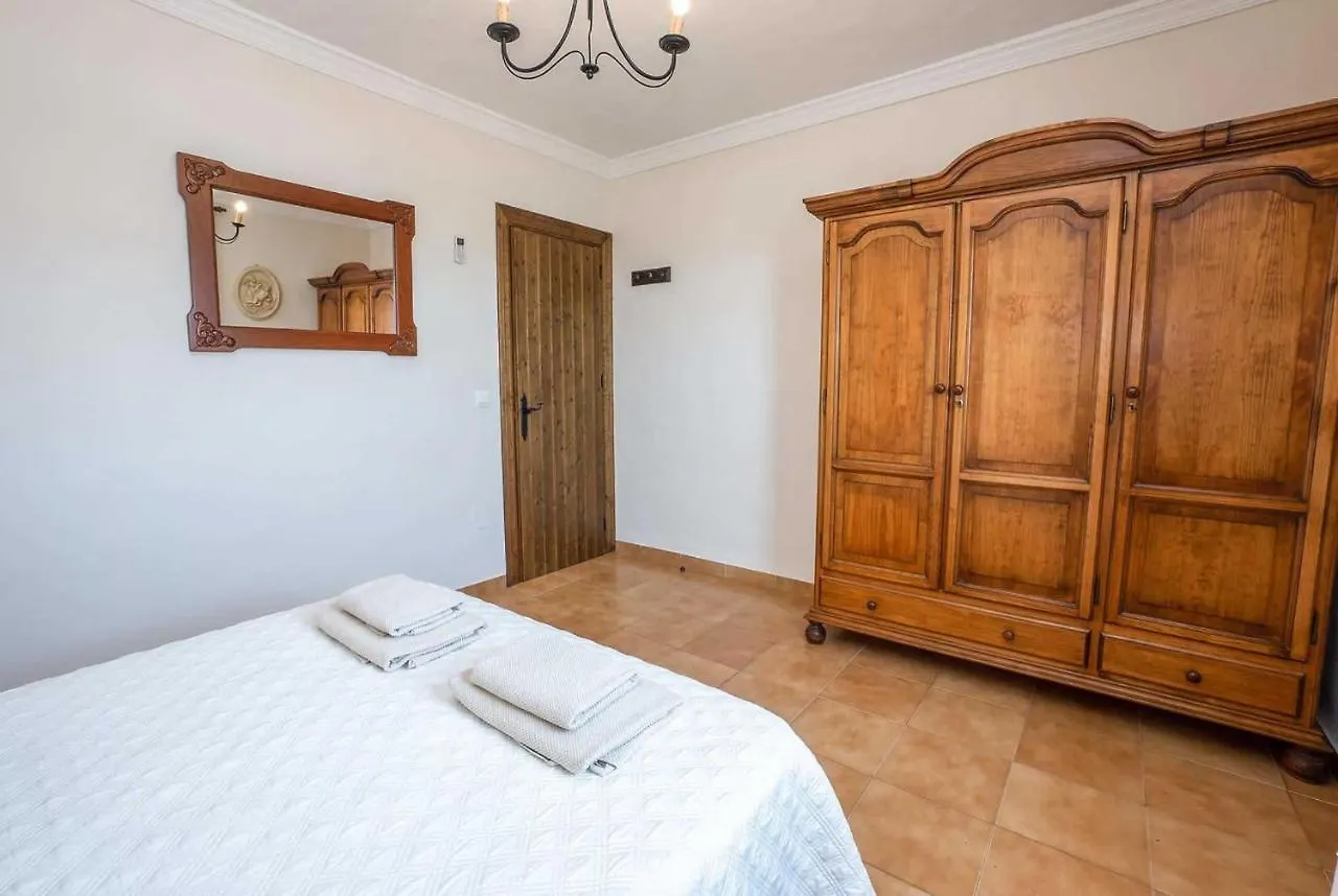 Las Minas Villa Nerja 0*,