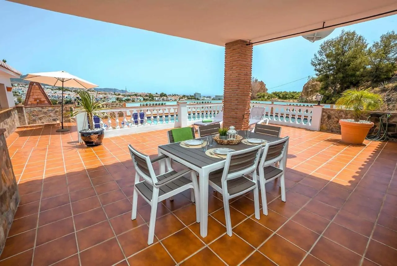 Las Minas Villa Nerja